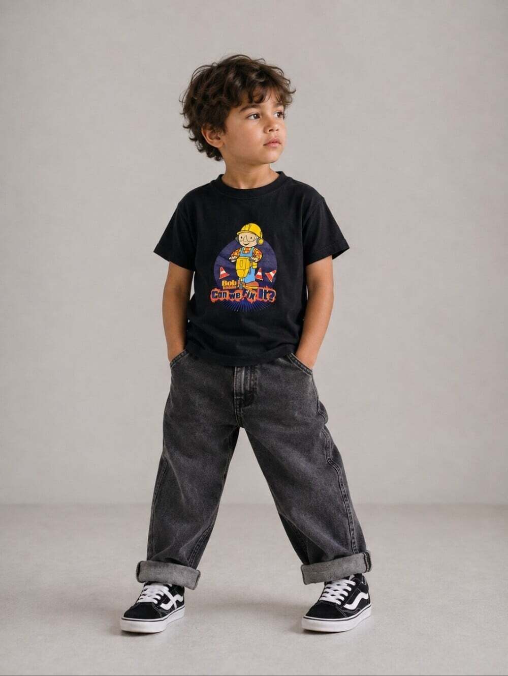 Vintage 2001 Bob the Builder Kids Black Graphic T-Shirt Y2K Size 5